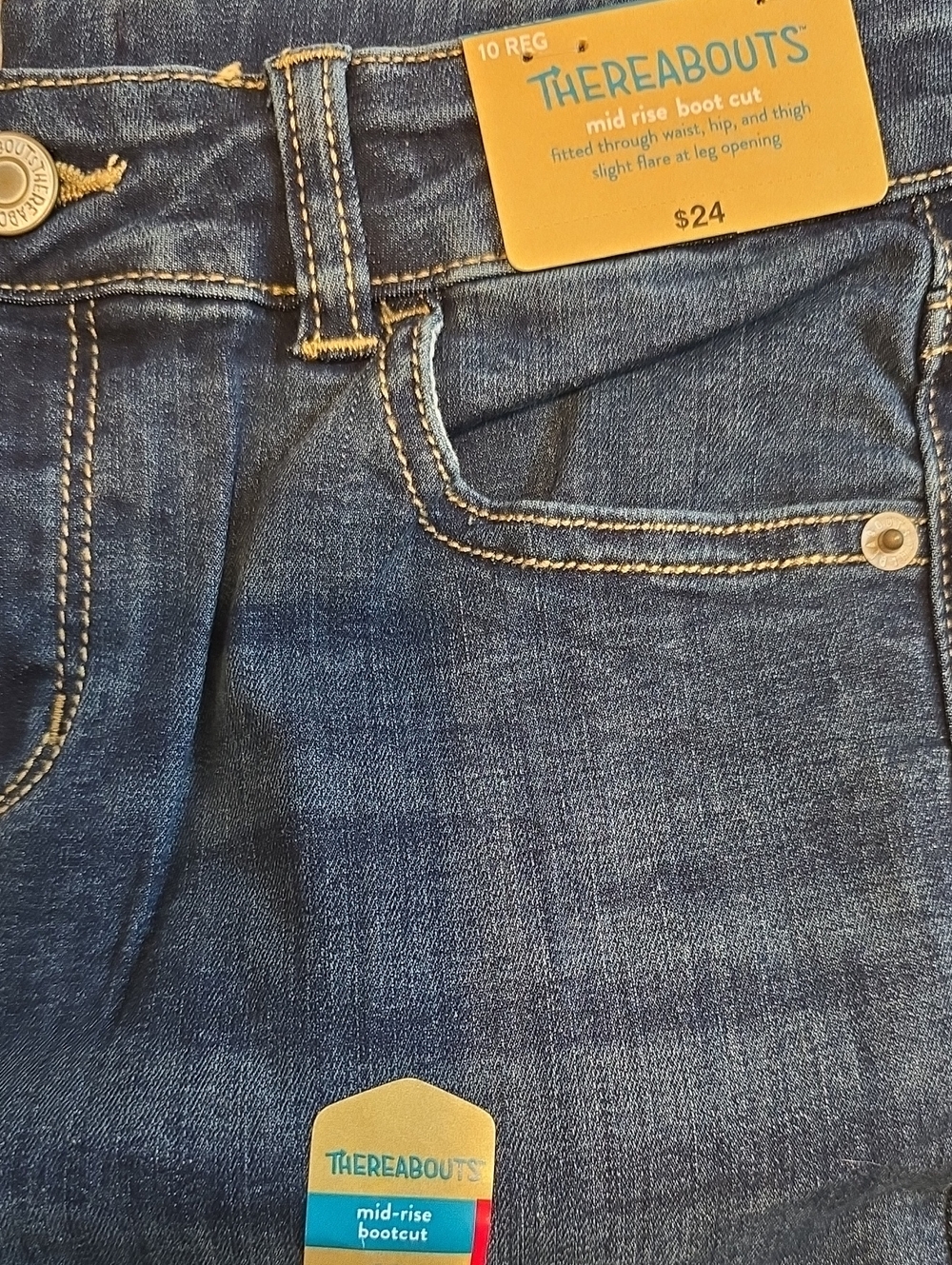 Thereabouts Mid-Rise Bootcut Jeans in Dark Blue